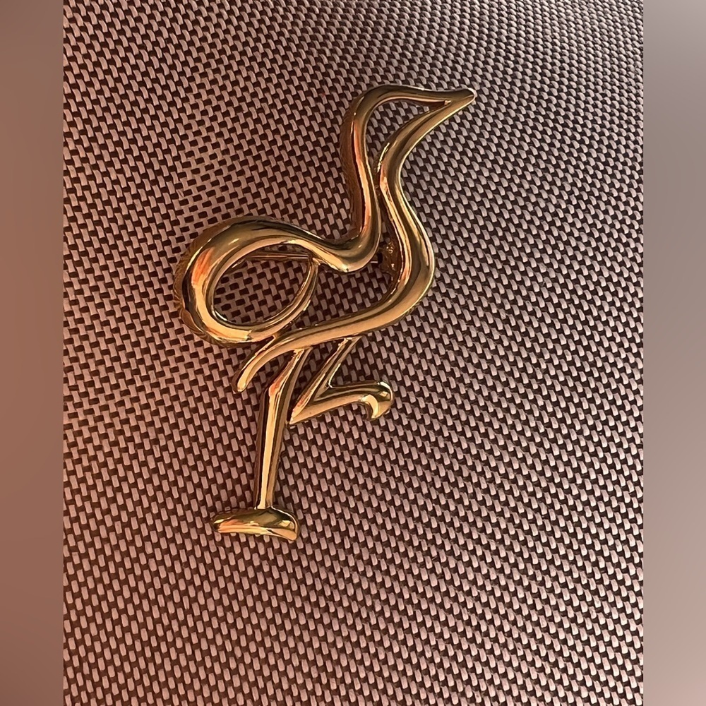 Vintage Signed Crown Trifari Gold Tone Bird Modernist Crane Figural Brooch - Picture 2 of 5